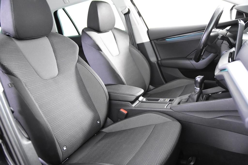 Skoda Octavia Combi *1ste Eigenaar*Stoelverwarming*Trekhaak*, Autos, Skoda, Achat, Euro 6, Entreprise, Boîte manuelle