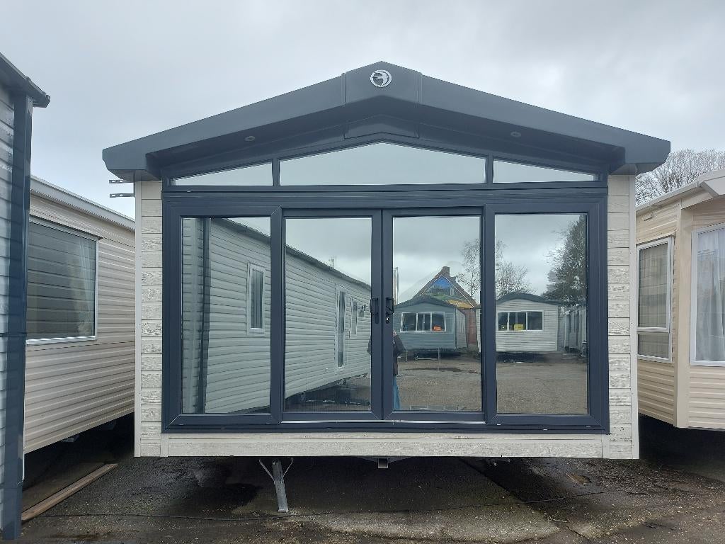 Swift Champagne 41x13, Jusqu'à 4