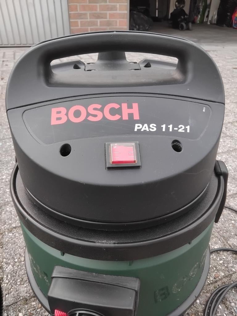 Professionele werkstofzuiger., Ophalen, Zo goed als nieuw