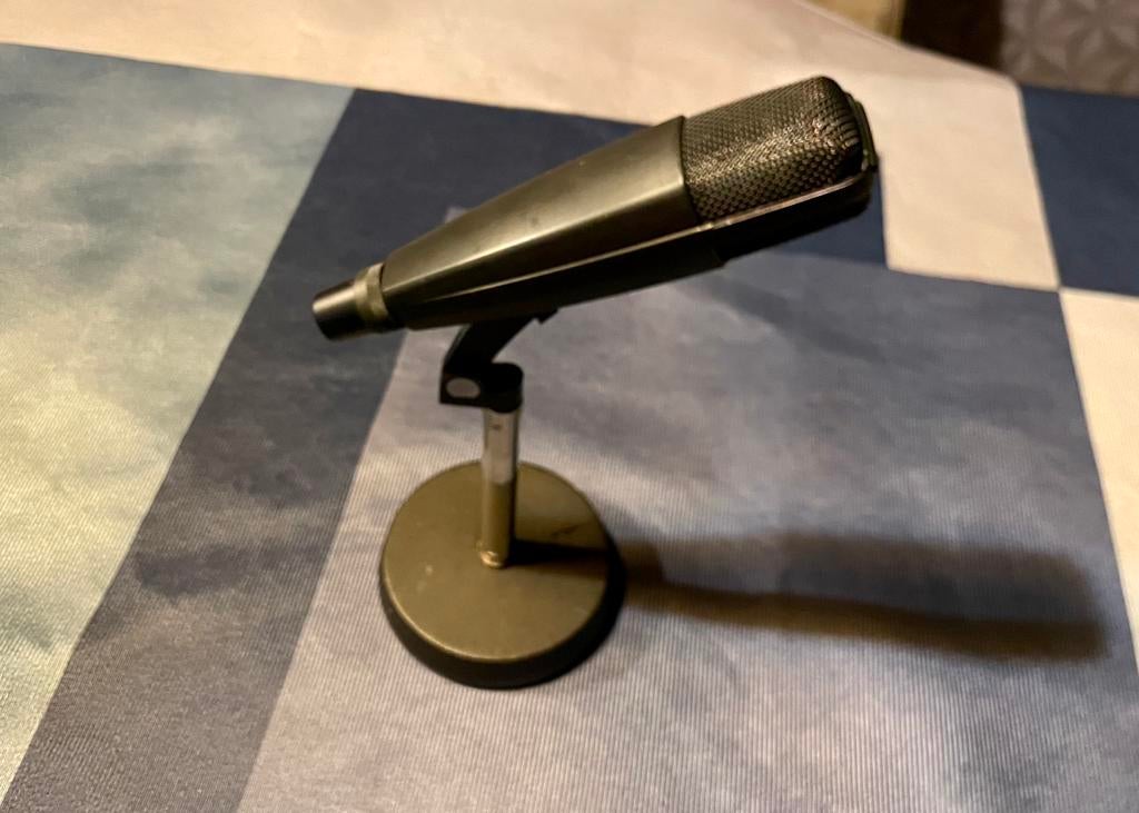 Sennheiser MD421U, Musique & Instruments, Microphones, Enlèvement ou Envoi, Comme neuf, Micro pour instrument