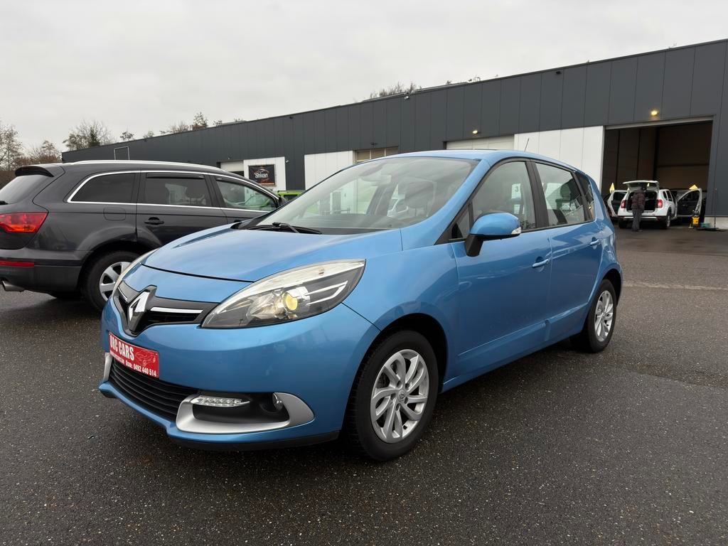 Renault Grand Scenic 1.6 i benzine, 174 g/km, 4 cilinders, Blauw, Bedrijf