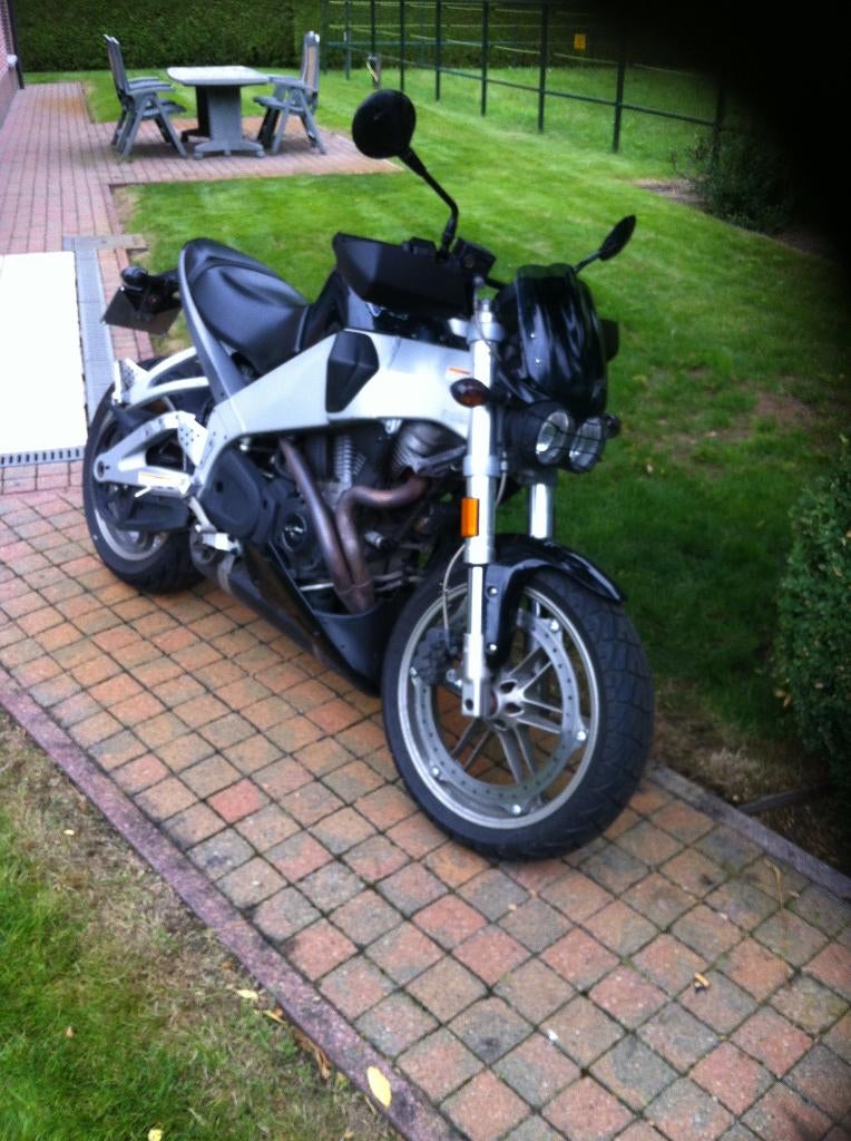 Buell xb9sx, Plus de 35 kW, 2 cylindres, Particulier, 985 cm³