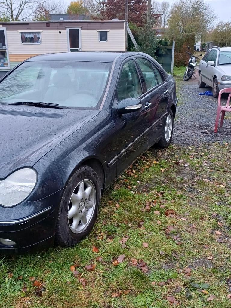 Mercedes c180 bouwjaar 2001, Auto's, Mercedes-Benz, Handgeschakeld, Particulier, Te koop, Benzine