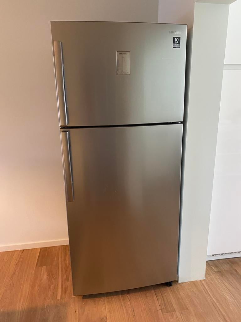 Koelkast met diepvries in perfecte staat., Elektronische apparatuur, Koelkasten en IJskasten, Ophalen, 200 liter of meer, 60 cm of meer