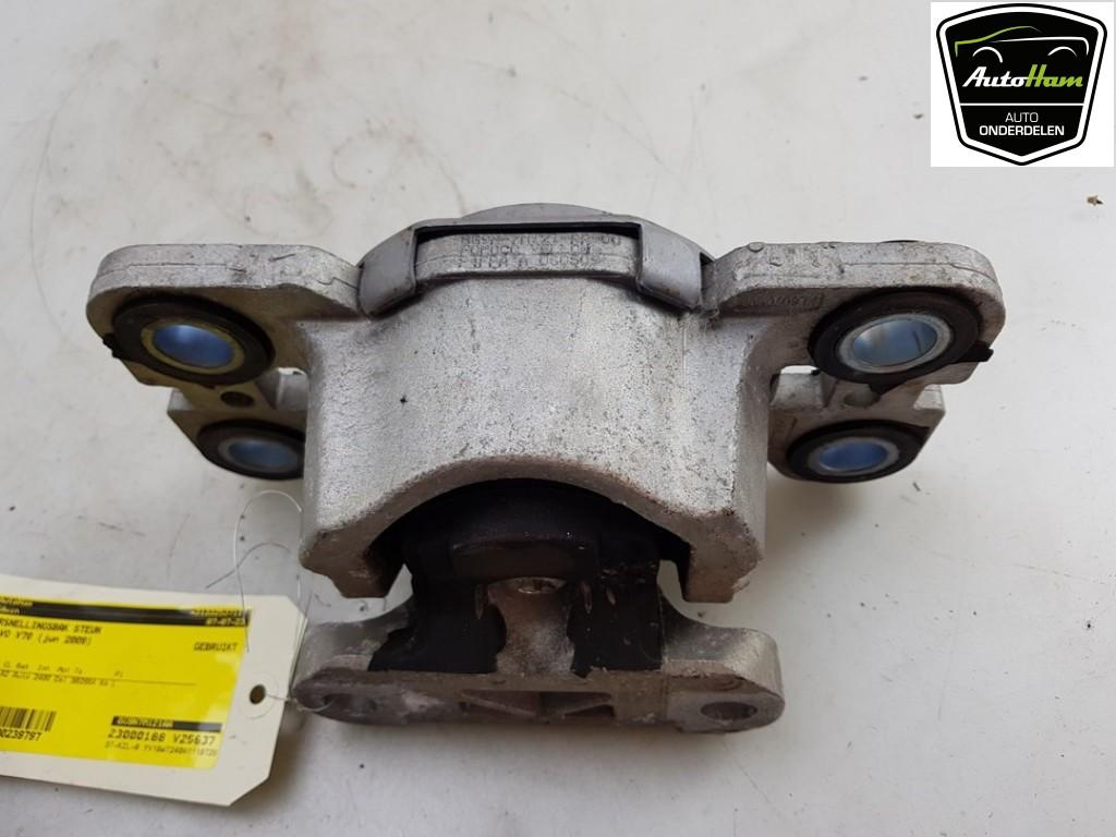 VERSNELLINGSBAKSTEUN Volvo V70 (BW) (01-2007/04-2016), Gebruikt, Volvo