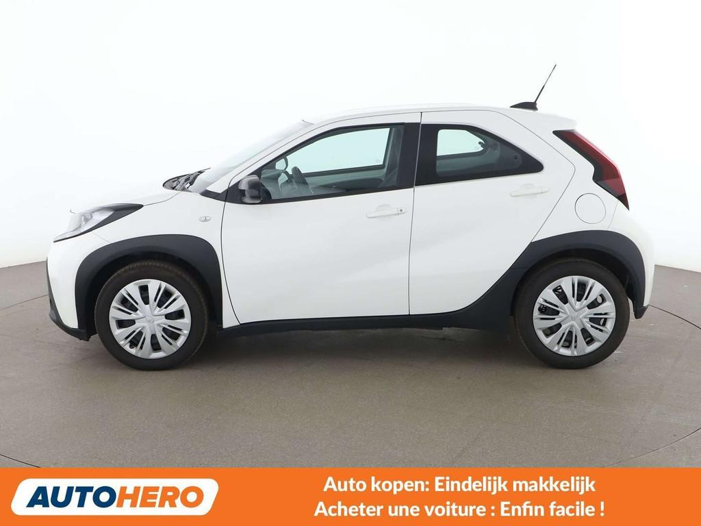 Toyota Aygo X 1.0 VVT-i Dynamic (bj 2024), Auto's, Toyota, Voorwielaandrijving, Stof, Gebruikt, 72 pk