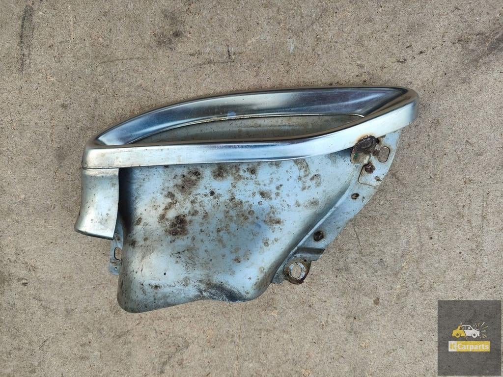 A2464900327, Embout d' chappement gauche pour Mercedes Class, Mercedes-Benz AG, Mercedes-Benz, Utilisé, Mercedesstrasse 120
70372  Stuttgart, DE