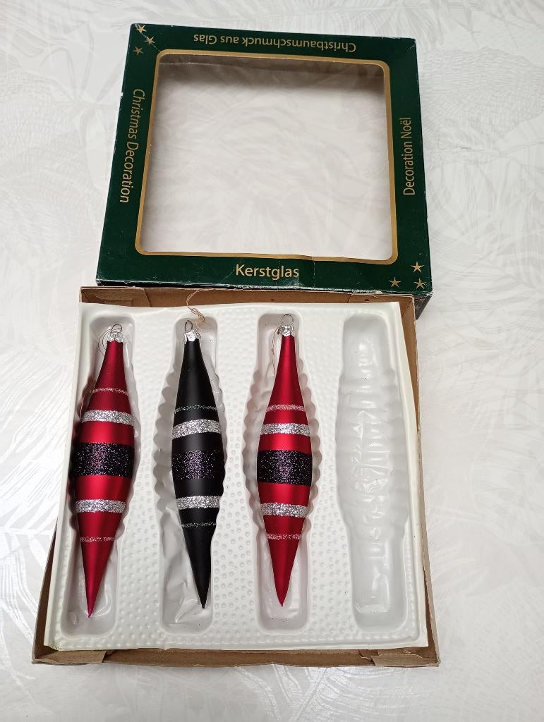 Boules allongées Noël, Enlèvement ou Envoi