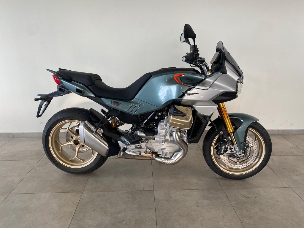 Moto Guzzi V100 Mandello S, Permis Moto A, Entreprise, Plus de 35 kW, 2 cylindres