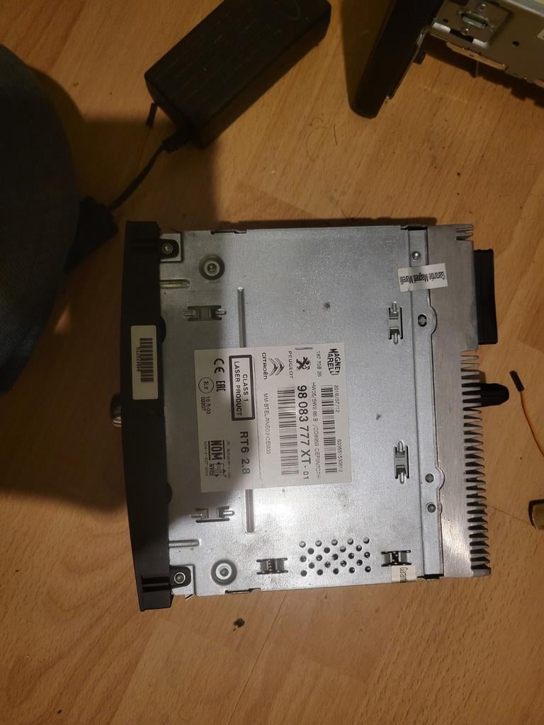 AUTORADIO PEUGEOT CITROËN 98083777 XT USB BLUETOOTH GP, Autos : Divers, Autoradios, Enlèvement ou Envoi