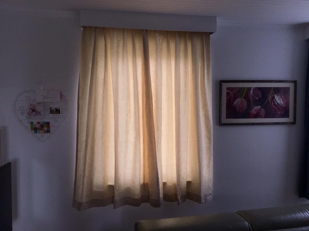 Overgordijnen gebroken wit/beige, Ophalen of Verzenden, Zo goed als nieuw