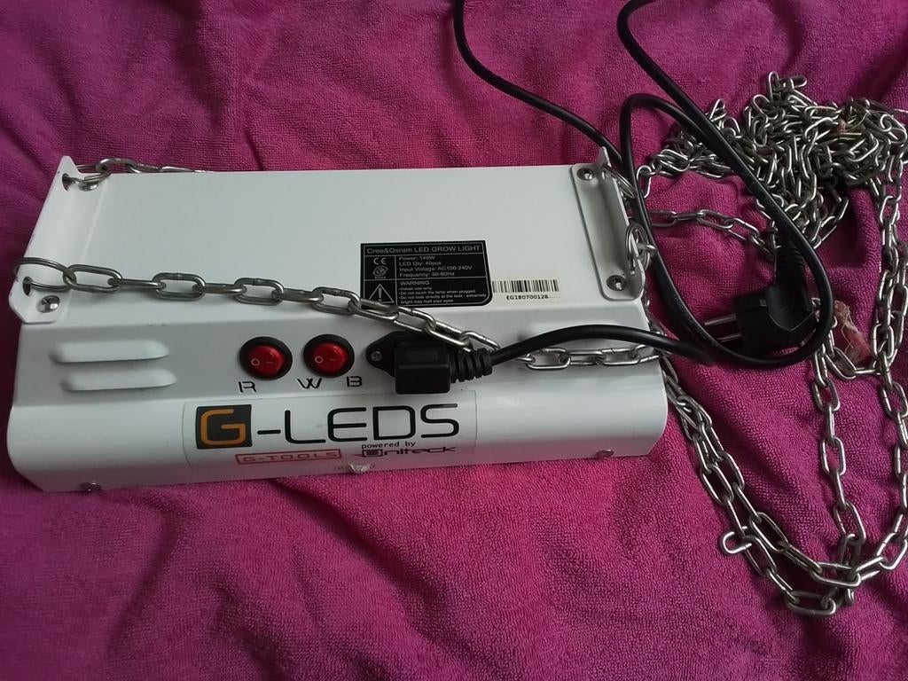 Cultivez des LED, Enlèvement ou Envoi, Comme neuf