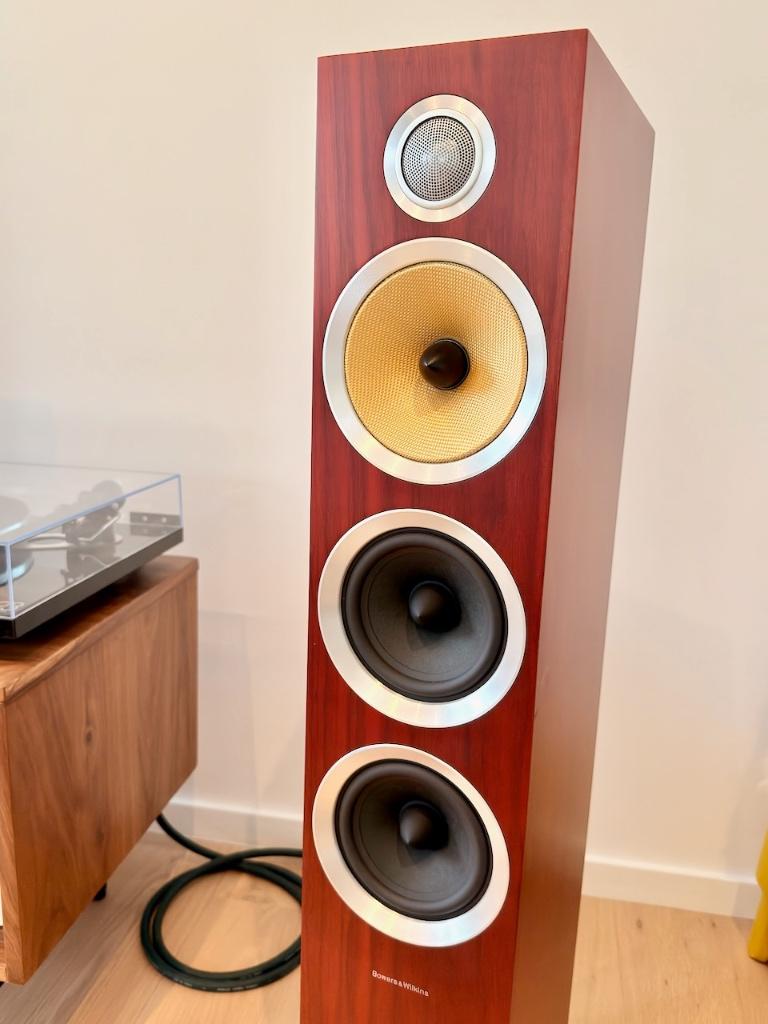 Bowers & Wilkins CM8 S2 Rosewood, Audio, Tv en Foto, Luidsprekerboxen, Ophalen, Zo goed als nieuw, 60 tot 120 watt, Bowers & Wilkins (B&W)