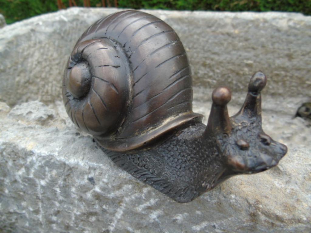 un escargot jet d eau en bronze , étang , fontaine, Enlèvement, Neuf, Autres matériaux, Fontaine