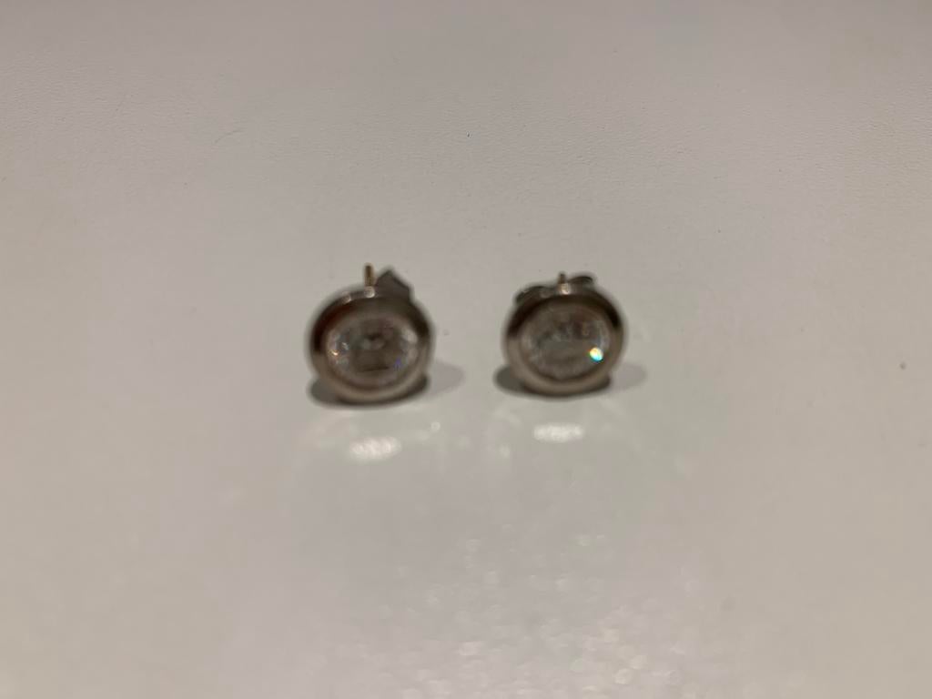 Boucles d'oreilles en strass, Bijoux, Sacs & Beauté, Boucles d'oreilles, Puces ou Clous, Enlèvement ou Envoi, Comme neuf, Verre