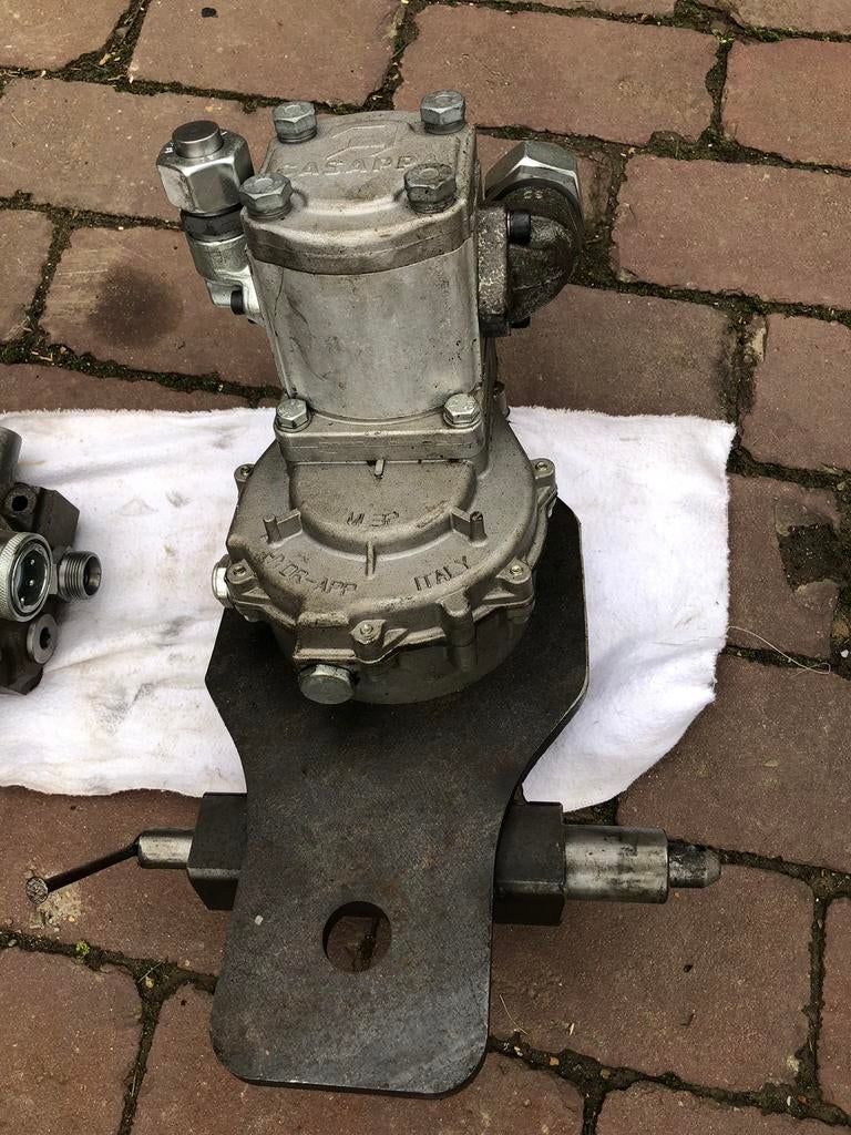 Hydraulische groep voor cardan, Ophalen, Nieuw