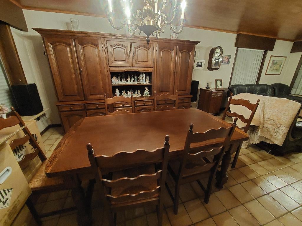 Eiken eetplaats, Ophalen