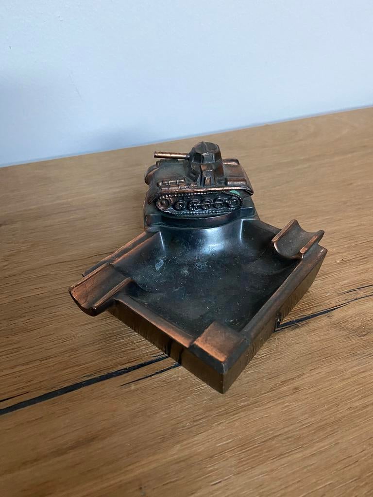 Assenbak tank 1930, Enlèvement ou Envoi