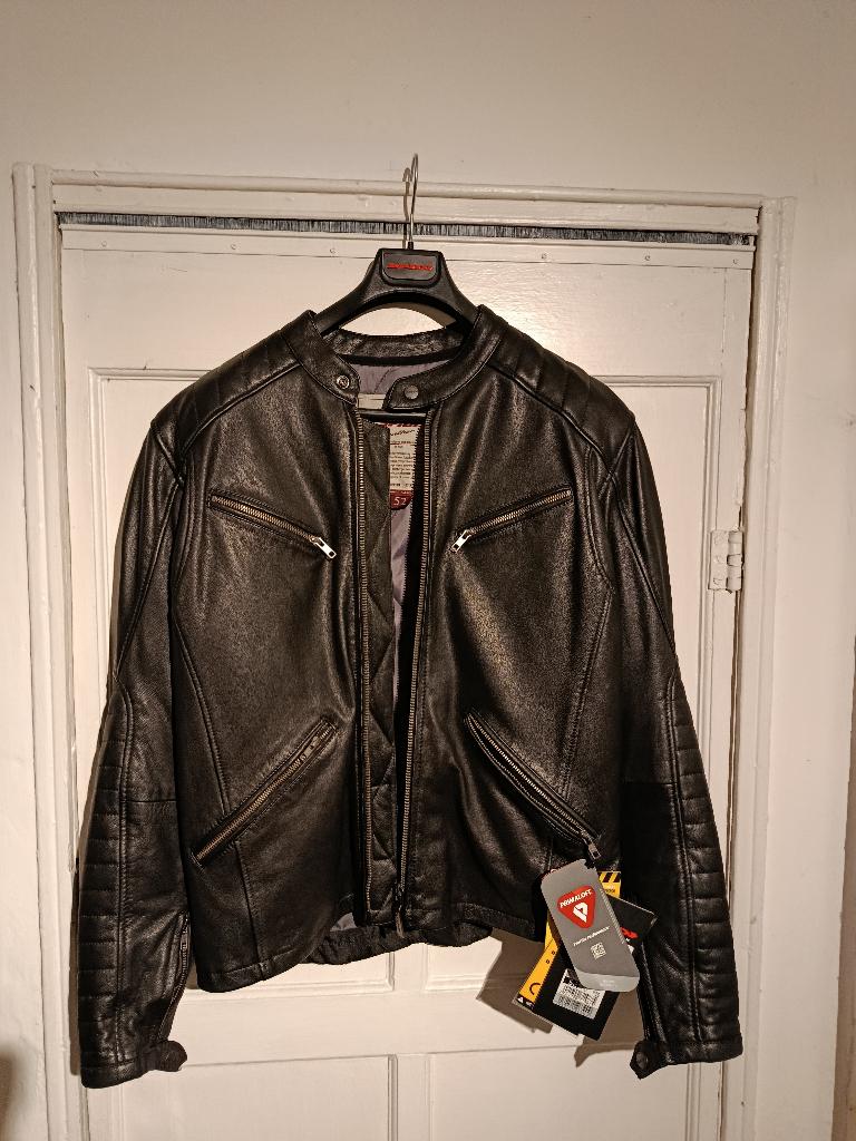 Veste moto SPIDI cuir. model METAL NOIR. Neuve!, Veste en cuir, Manteau | cuir, Enlèvement, Neuf, avec ticket