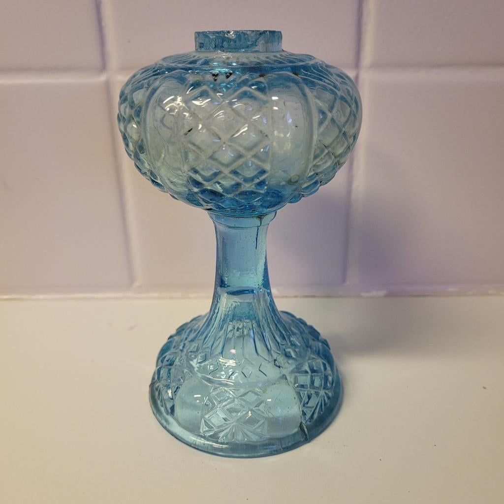 Antieke petroleumlamp rond  1880, Antiquités & Art, Antiquités | Vases, Enlèvement