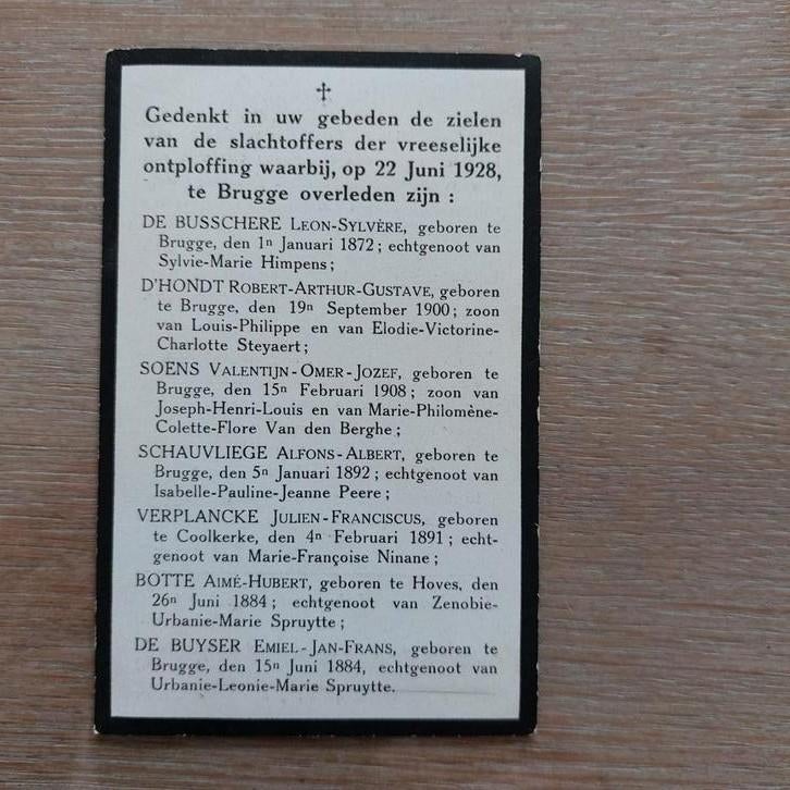 Bidprentje ontploffing Brugge 1928, Verzamelen, Bidprentjes en Rouwkaarten, Ophalen of Verzenden, Bidprentje