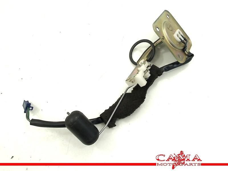 BENZINE METER Honda VFR 800 Fi 1998-2001 (VFR800Fi RC46), Dhr. S. di Majo, Gebruikt, Info@cama-motorparts.nl, P.J. Troelstraweg 8 8
3144 CX  MAASSLUIS, NL