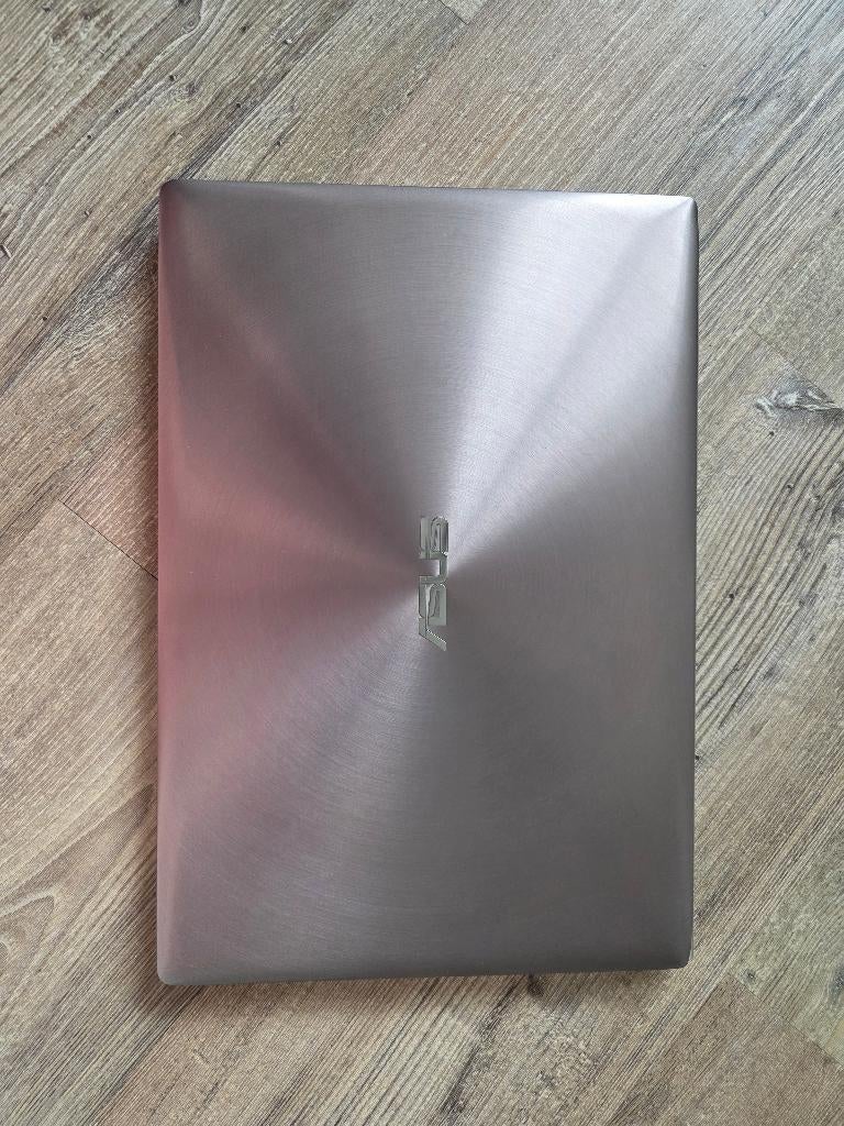 Vente de PC portable Asus UX303U, ASUS, Enlèvement, Utilisé, Azerty