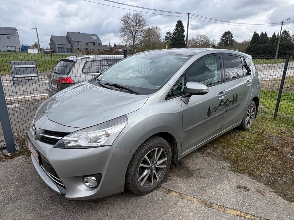 Toyota, verso année 2013  Km 280.000 2.0 diesel, Autos, Toyota, Achat, Entreprise, Diesel, Verso