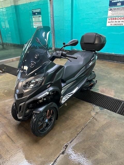 Piaggio MP3 530 Exclusive ( 2024), Motoren, 530 cc, Particulier, Overig, ABS