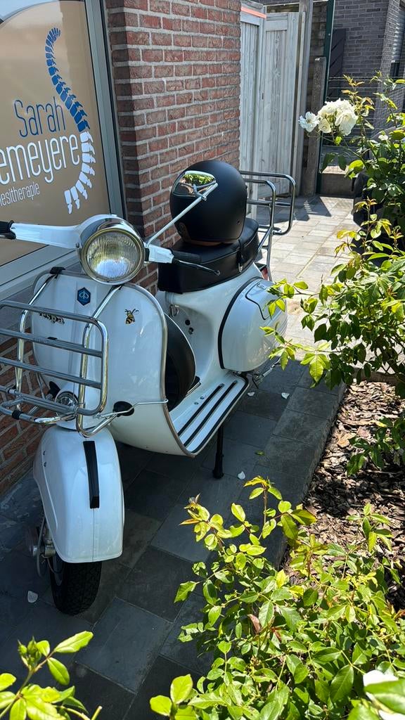 Vespa véloce sprint, Vélos & Vélomoteurs, Scooters | Vespa, Enlèvement, Comme neuf