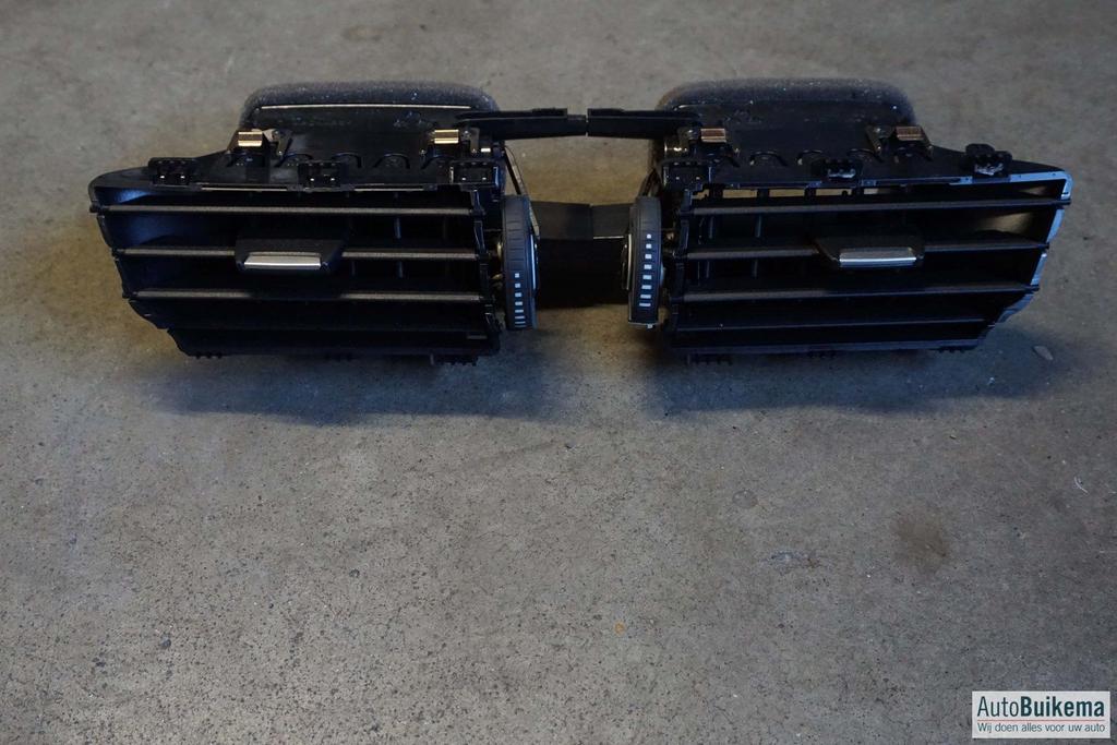 Origineel Bmw 2 Serie F45 ventilatie rooster, Auto-onderdelen, -, -, Nieuw, Ophalen of Verzenden