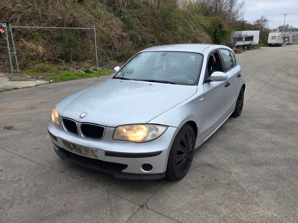 BMW 118i 2.0 benzine 2006 EXPORT 280.000KM, Auto's, BMW, 1 Reeks, Particulier, Te koop, Benzine