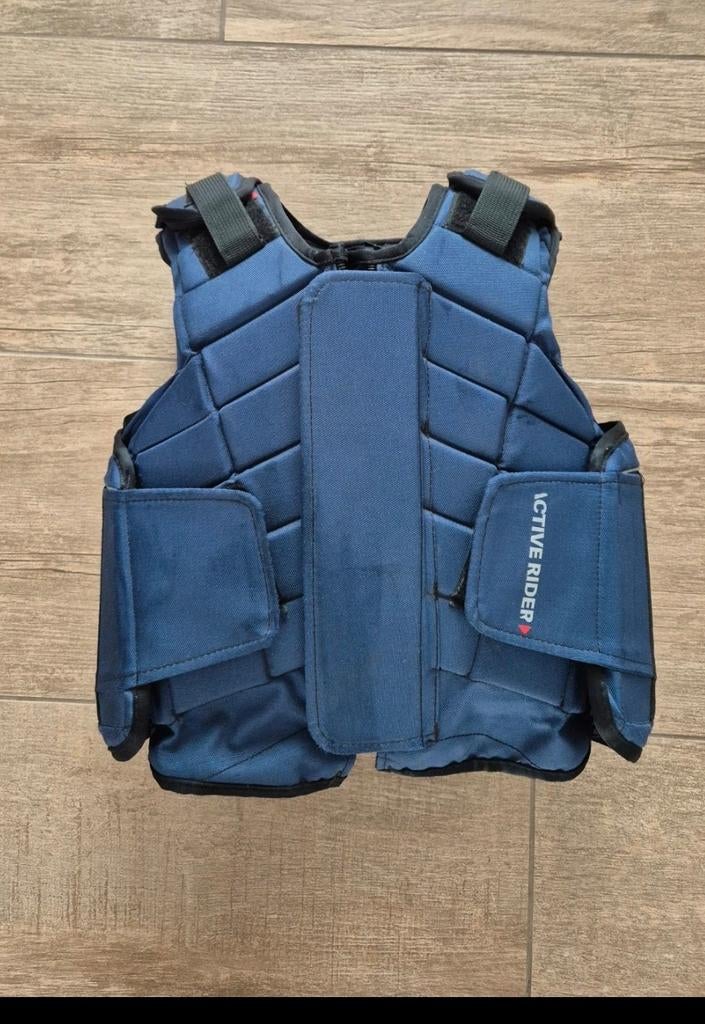 Veiligheidsvest/ bodyprotector Active Rider, Animaux & Accessoires, Chevaux & Poneys | Guêtres en cloche, Équitation, Enlèvement