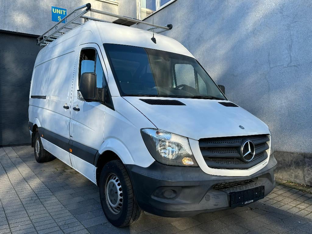 Mercedes Sprinter 319 CDI 3.0 v6 2015 AUTOMATIQUE EURO 6 btw, Autos, Camionnettes & Utilitaires, Achat, Euro 6, Noir, 6 cylindres