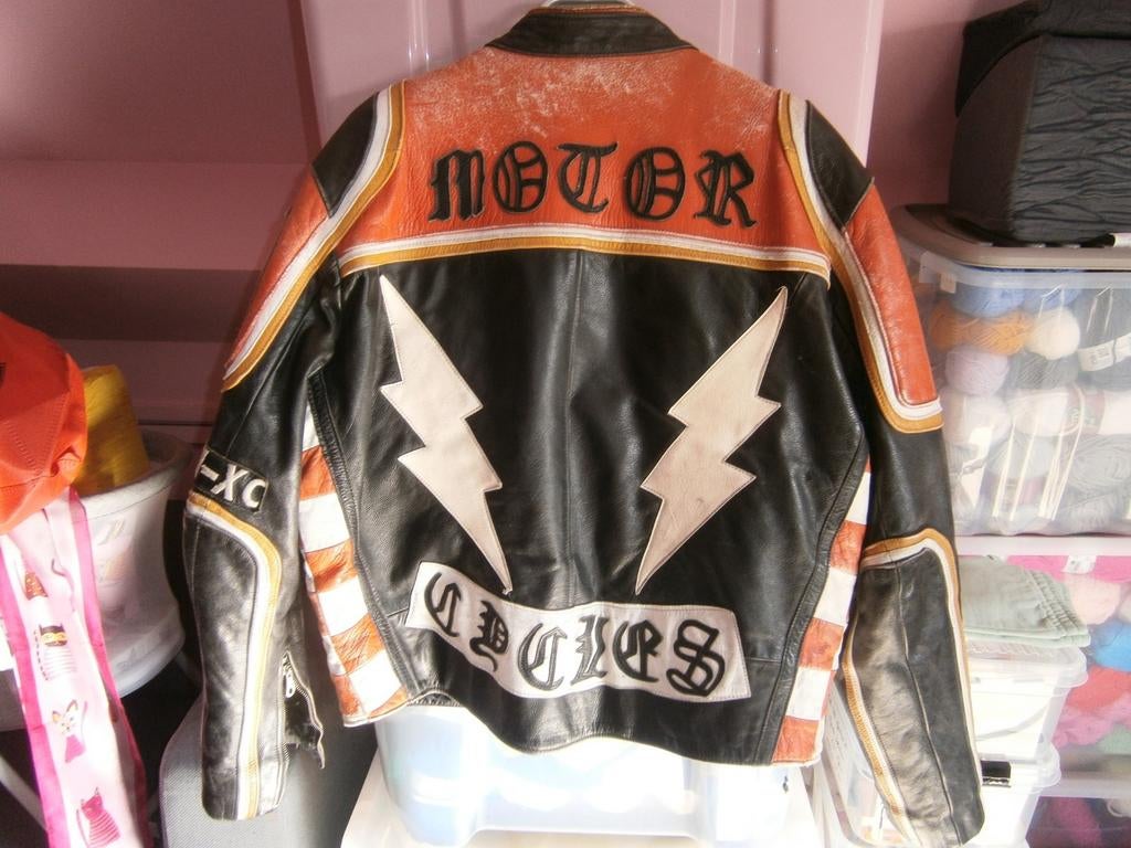 Blouson Harley Davidson cuir et pantalon cuir, Motoren, Ophalen