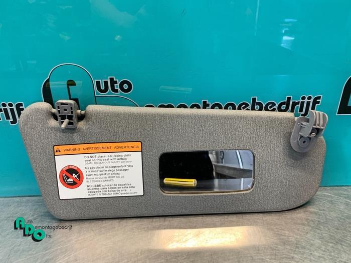 Zonneklep van een Chevrolet Kalos (Kalos 02-), Auto-onderdelen, Interieur en Bekleding, Gebruikt, -, Ophalen of Verzenden, -