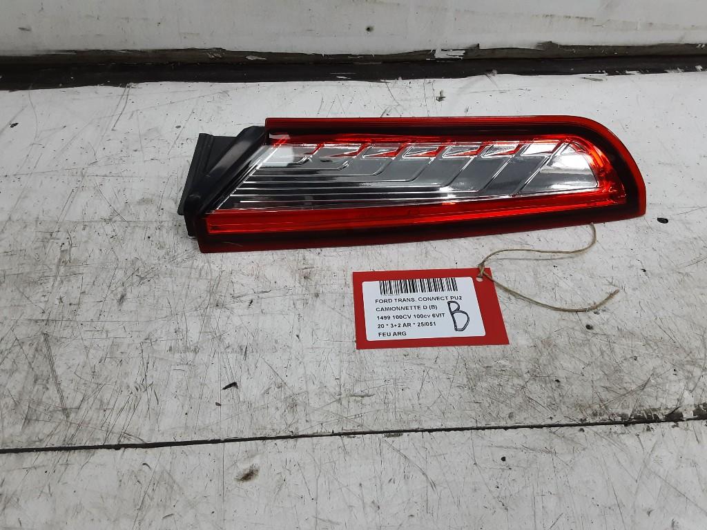 FEU ARRIÈRE GAUCHE Ford Transit Connect (PJ2) (01-2013/-), Autos : Pièces & Accessoires, Mevr. I. Hauben, Rue de l'Espoir 34 34
4030  GRIVEGNÉE, BE