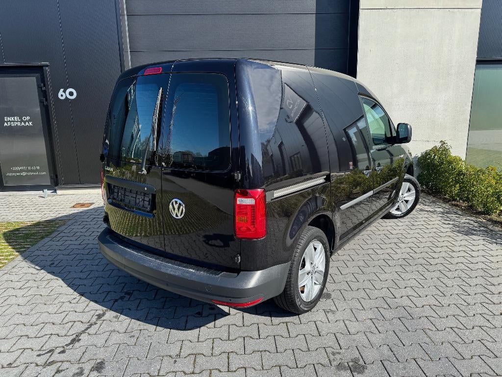 Volkswagen Caddy / lichte vracht / Benzine / Automaat, Auto's, Volkswagen, Stof, Zwart, 5 deurs, 2 zetels