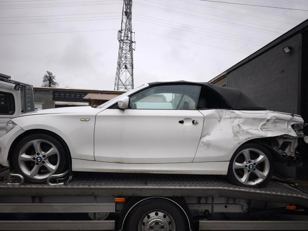 Bmw 120d cabriolet accidentée, Autos, Euro 5, Achat, Cabriolet, Boîte manuelle