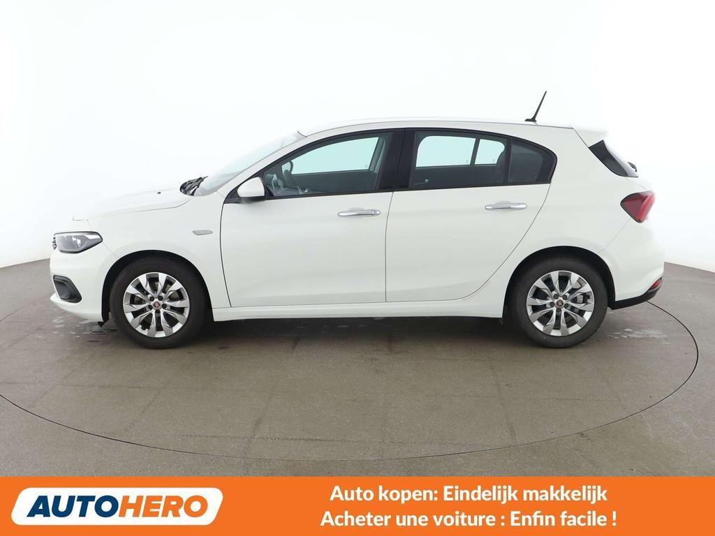 Fiat Tipo 1.3 M-Jet Lounge (bj 2018), Auto's, Fiat, Voorwielaandrijving, Gebruikt, Zwart, 95 pk