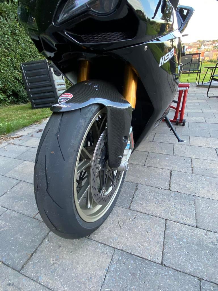 Ducati 1198s, Plus de 35 kW, Contrôle de traction, 2 cylindres, Super Sport