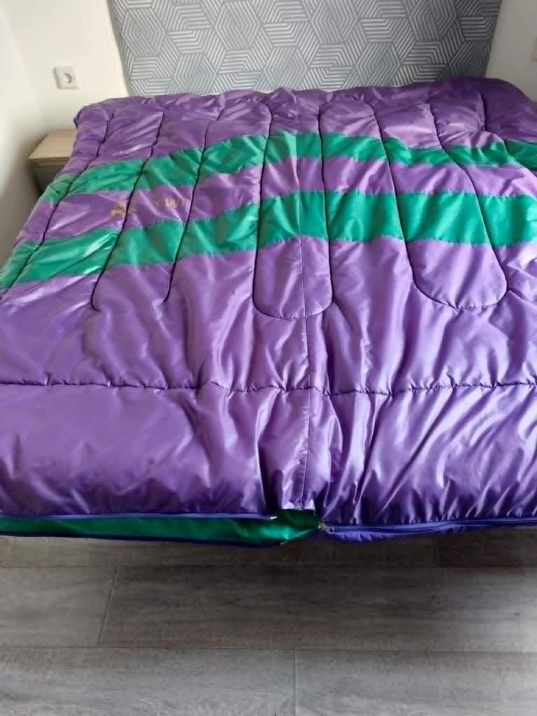 Slaapzak Twin 2 personen Decathlon Lengte 200 Breedte 180 T, Caravanes & Camping, Enlèvement, Comme neuf