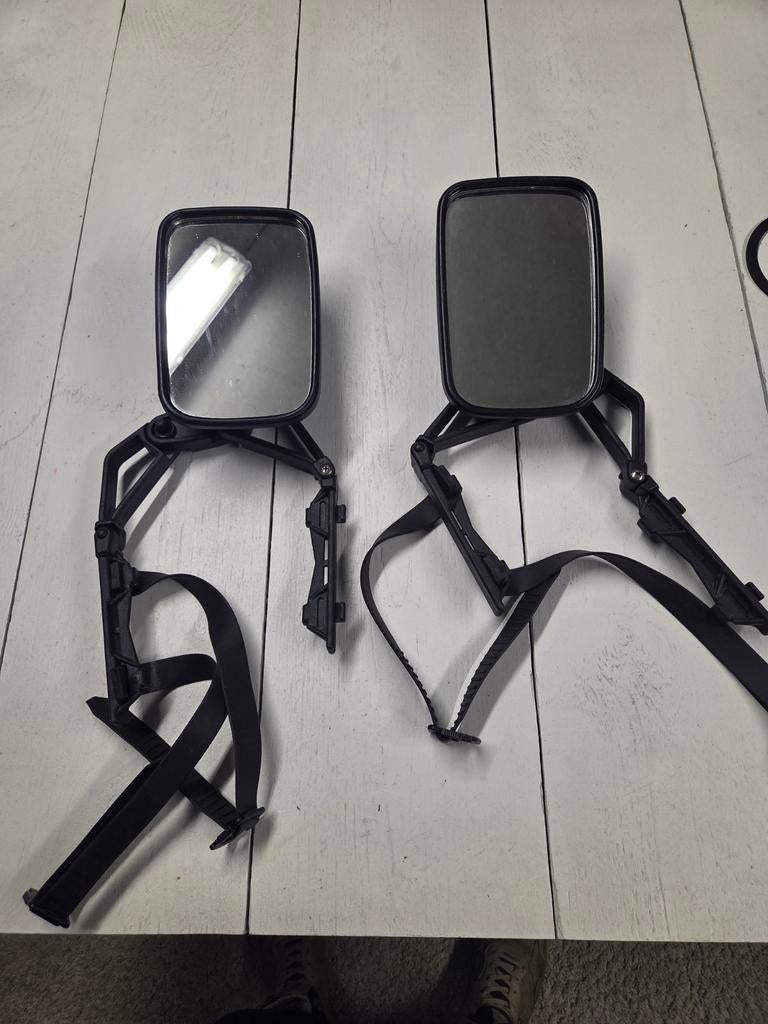 Rétroviseurs élargis pour conduire une caravane, par exemple, Enlèvement