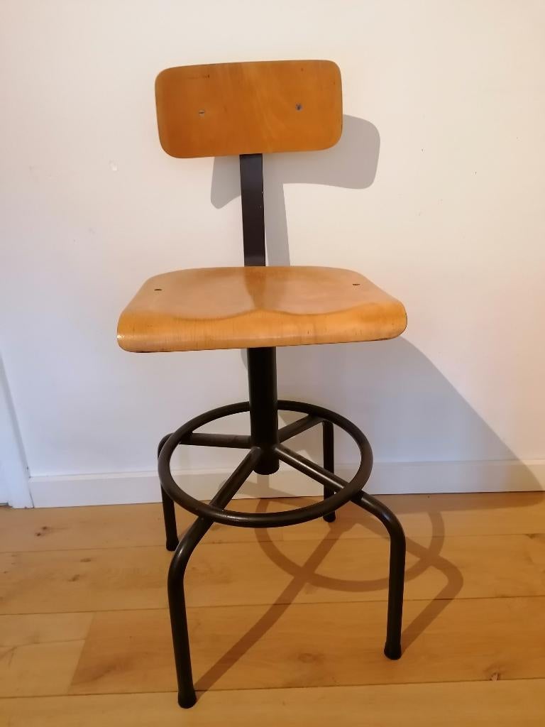 Industriële vintage draaistoel, Antiek en Kunst, Ophalen