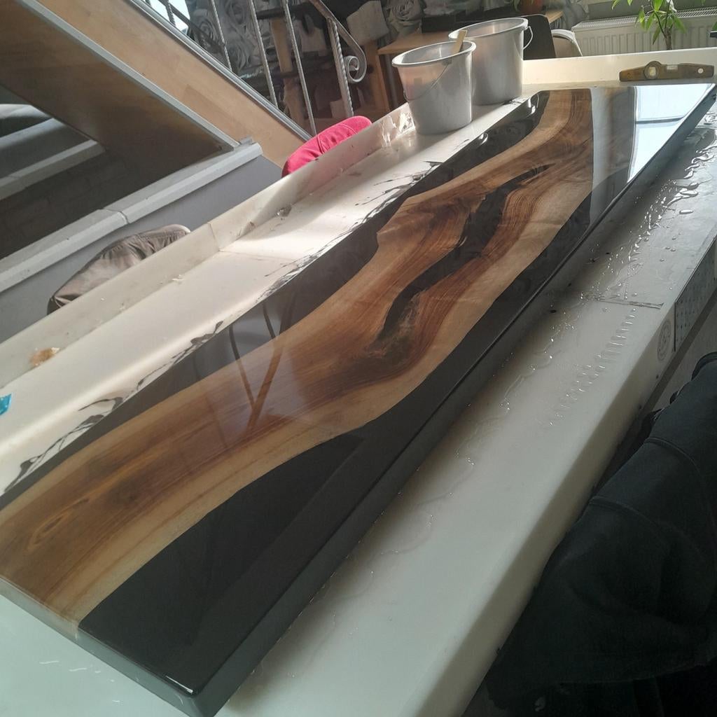 Bovenblad van puur zwart walnoot en epoxy 175 cm/ 45 cm, Doe-het-zelf en Bouw, Ophalen