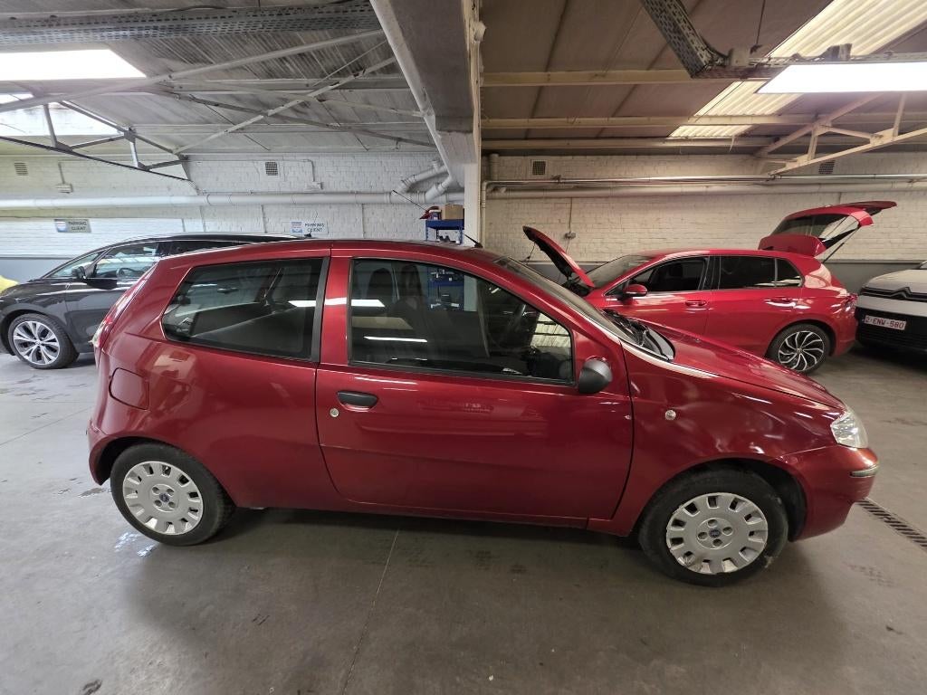 Flat  punto car, Auto's, Fiat, Voorwielaandrijving, 4 cilinders, Zwart, Leder