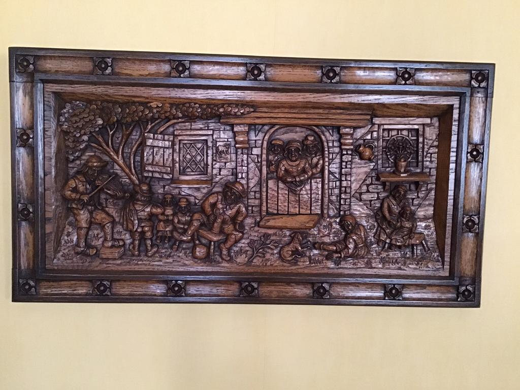 Beeldhouwwerk paneel, Antiek en Kunst, Kunst | Beelden en Houtsnijwerken, Ophalen