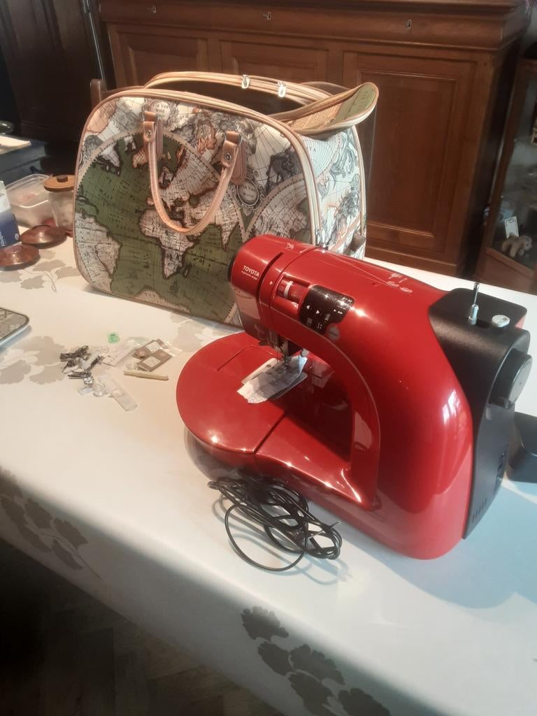 Machine à coudre toyota, Enlèvement