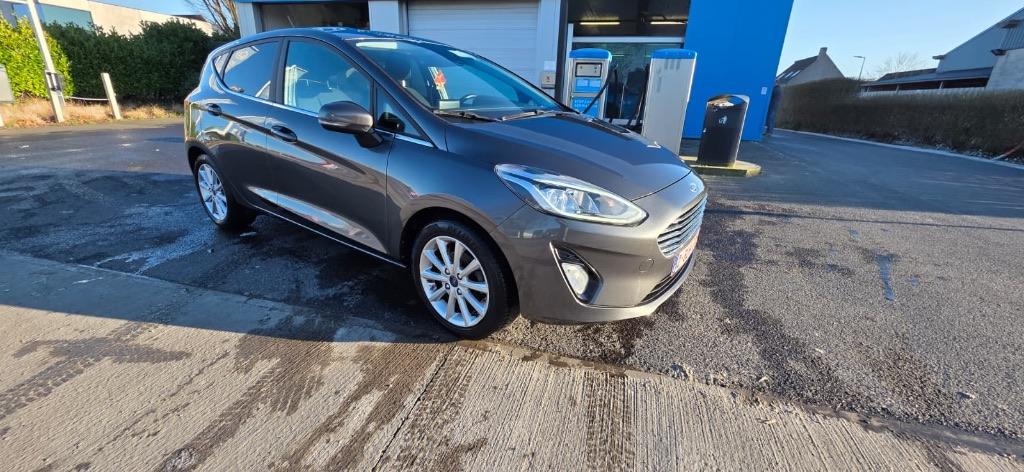 ford fiesta benzine bj 2019 1000 cc 63 kw, Autos, https://public.car-pass.be/vhr/d4fcbfc5-0ed3-4b6c-8915-01d636a1661b, Argent ou Gris