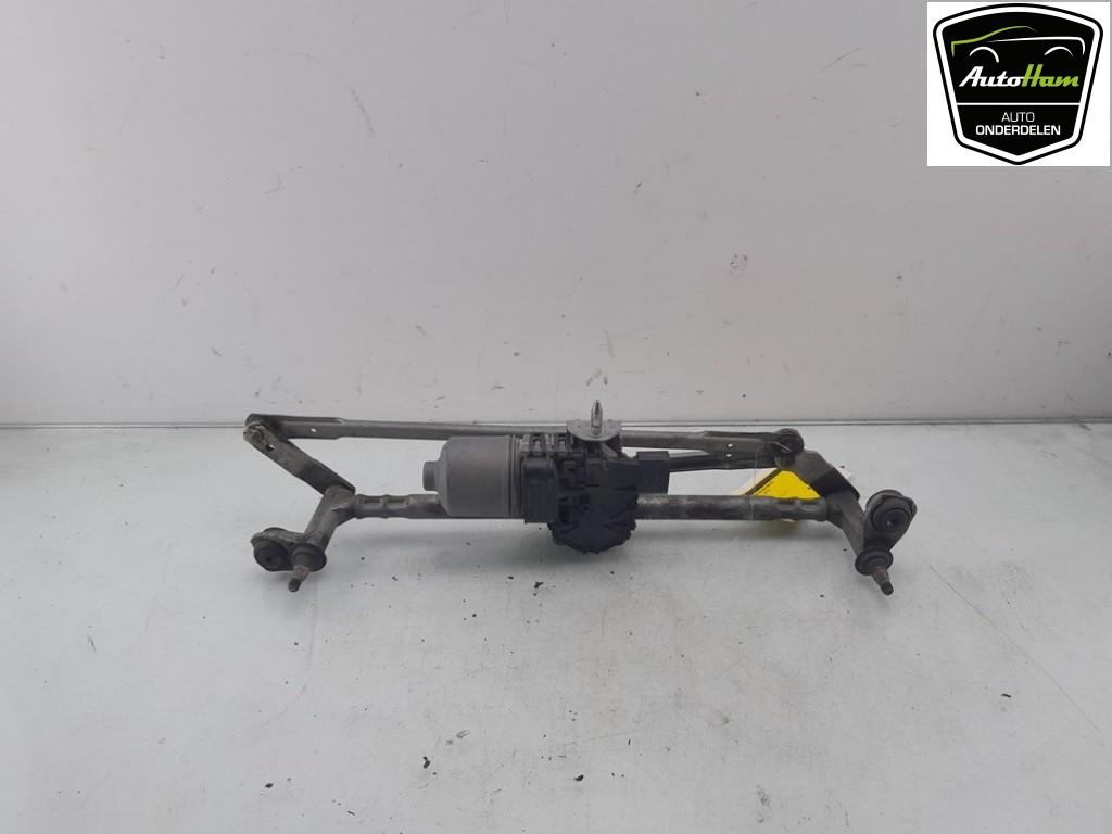 MOTEUR + TRINGLERIE ESSUIE GLACE AVANT Polo V (6R), Robert Bosch AG, Volkswagen, Utilisé, Robert-Bosch-Allee 1
74232  Abstatt, DE